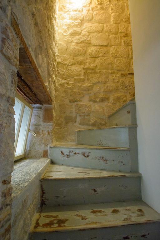 Rooms Livia Trogir Dış mekan fotoğraf