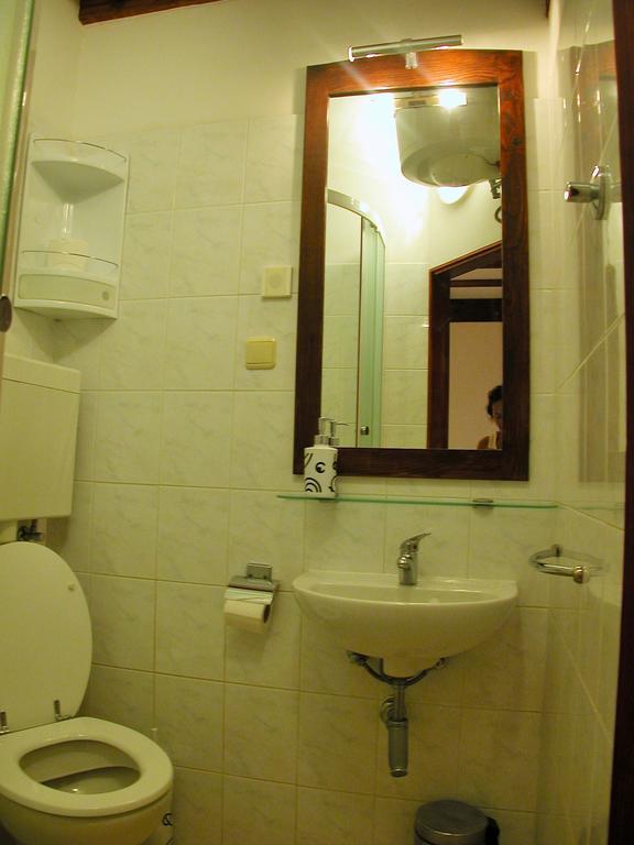 Rooms Livia Trogir Dış mekan fotoğraf